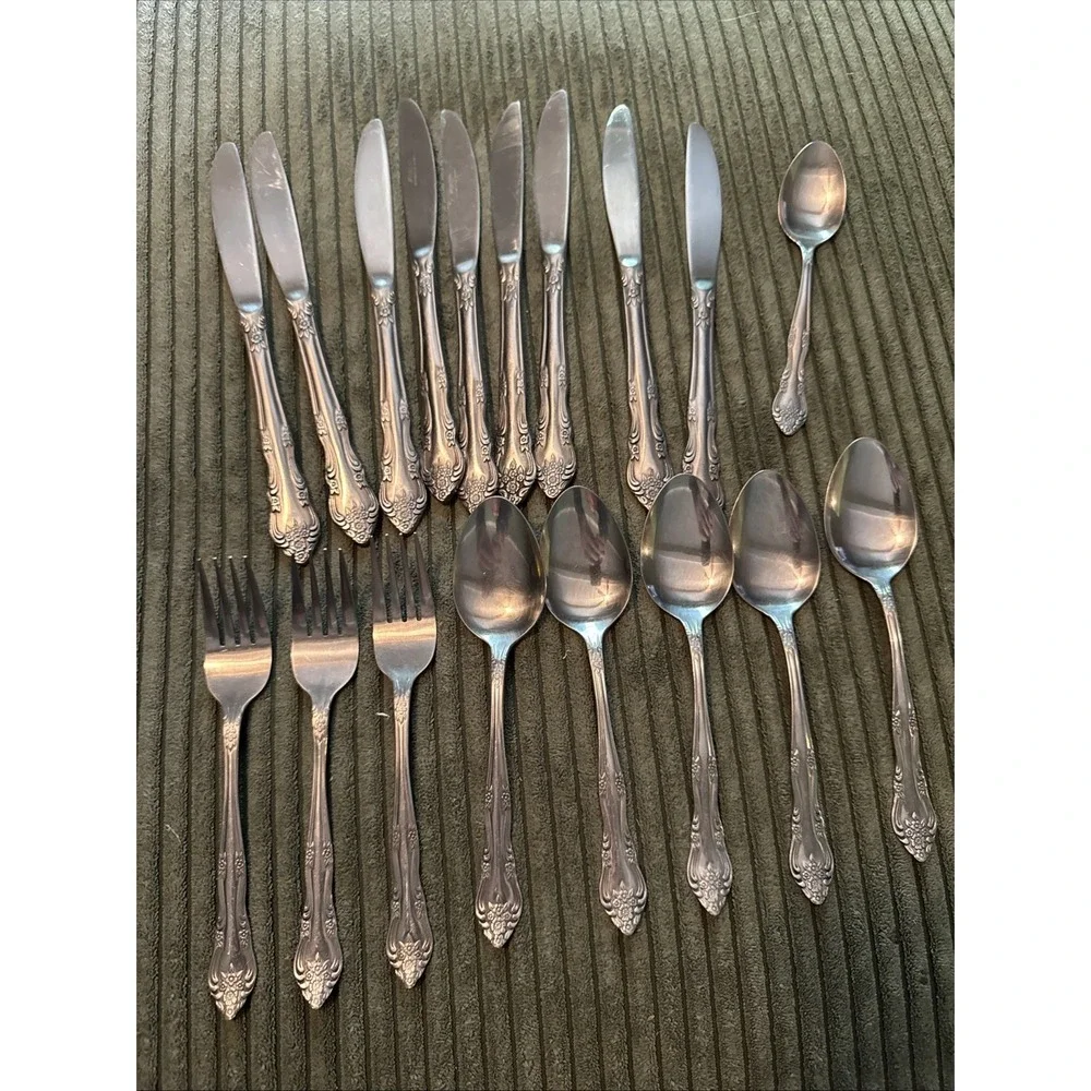 Lot of 18 Pieces Rogers Stanley Roberts Stainless Steel Dream Rose Flatware
